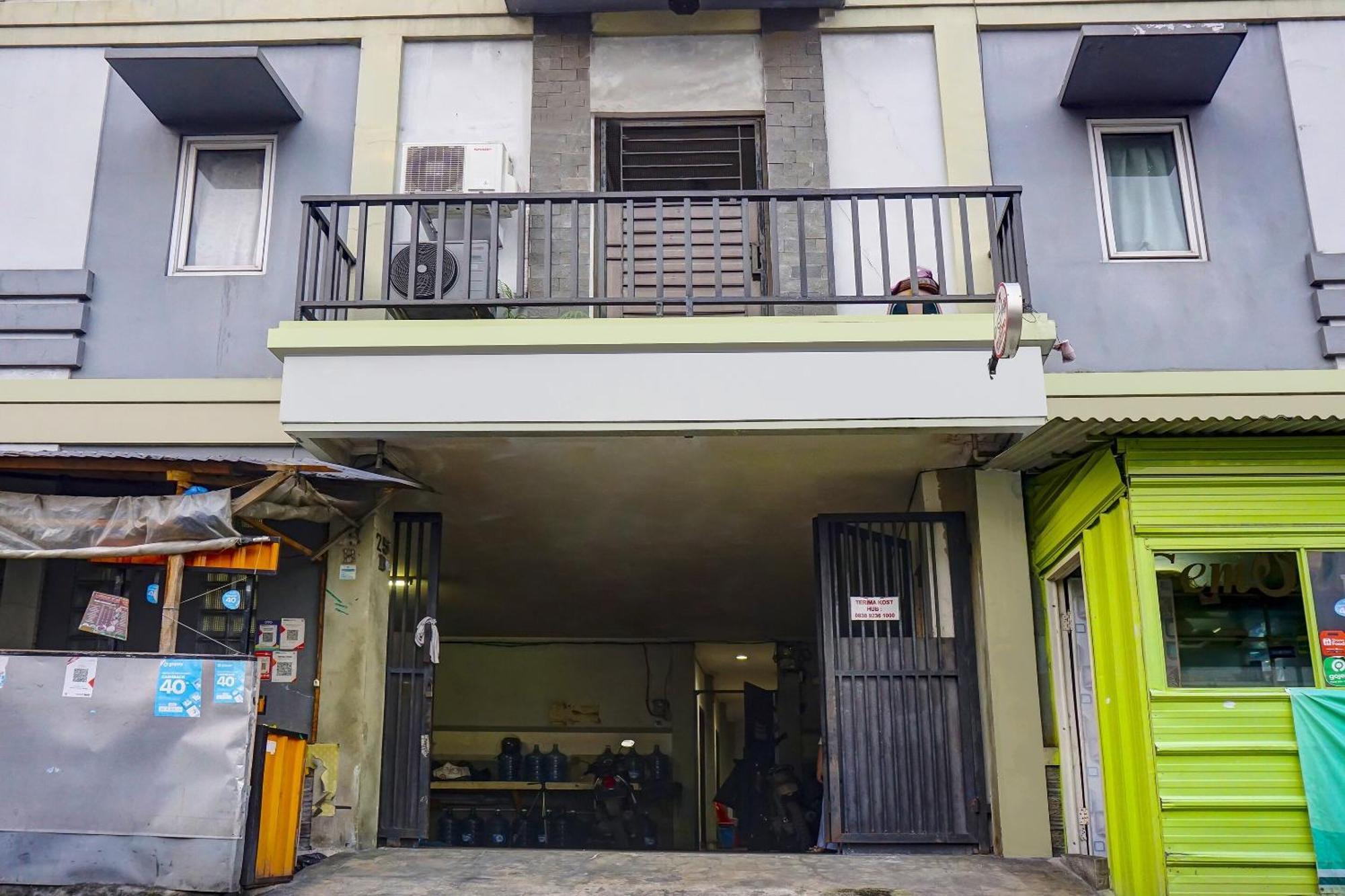 ג'קרטה Oyo 91257 Royani Residence מראה חיצוני תמונה